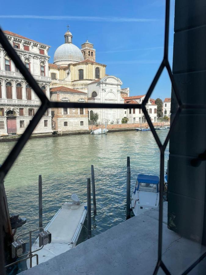 Canal Riva De Biasio Венеция Экстерьер фото
